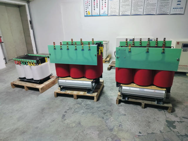 峰峰矿KS11-1000KVA矿用变压器